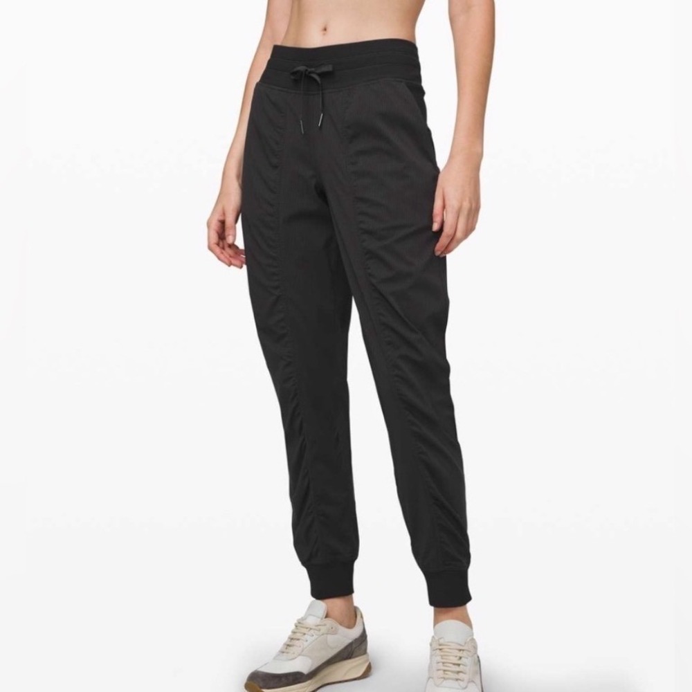 Lululemon Dance Studio Jogger Black Pants Size 8